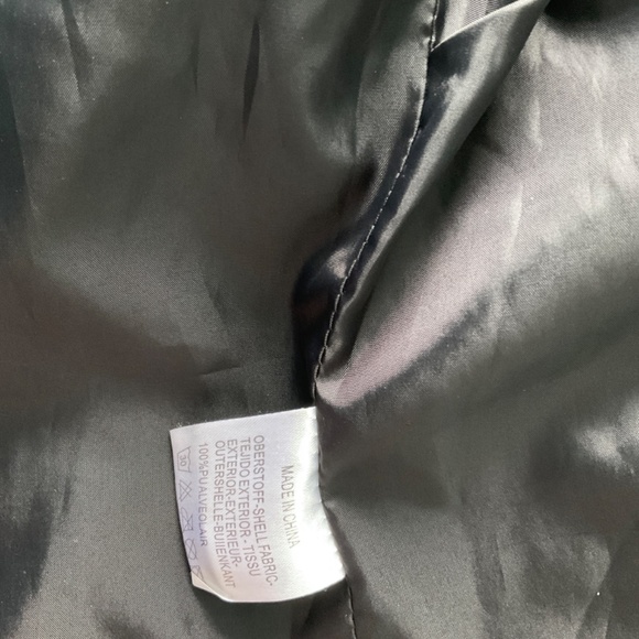 Black jacket - Picture 4 of 7